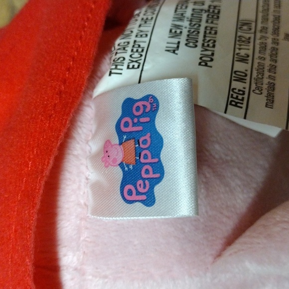 Peppa Pig Stuff Plush - Picture 6 of 9